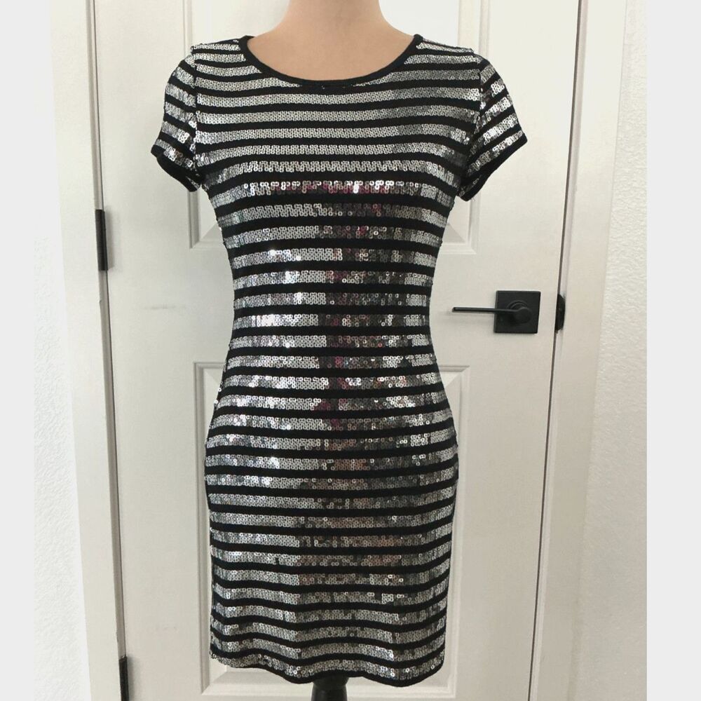 Forever 21 Women’s Size M Silver Sequin Striped Bodycon Mini Dress NWT